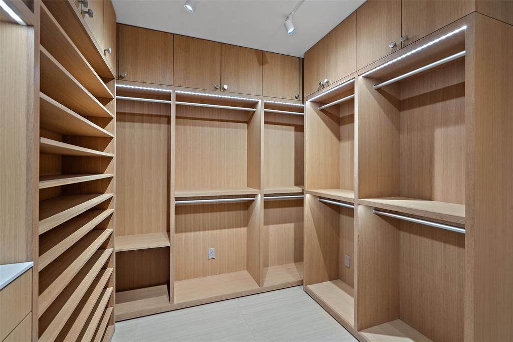 1704 Mount Larson RD