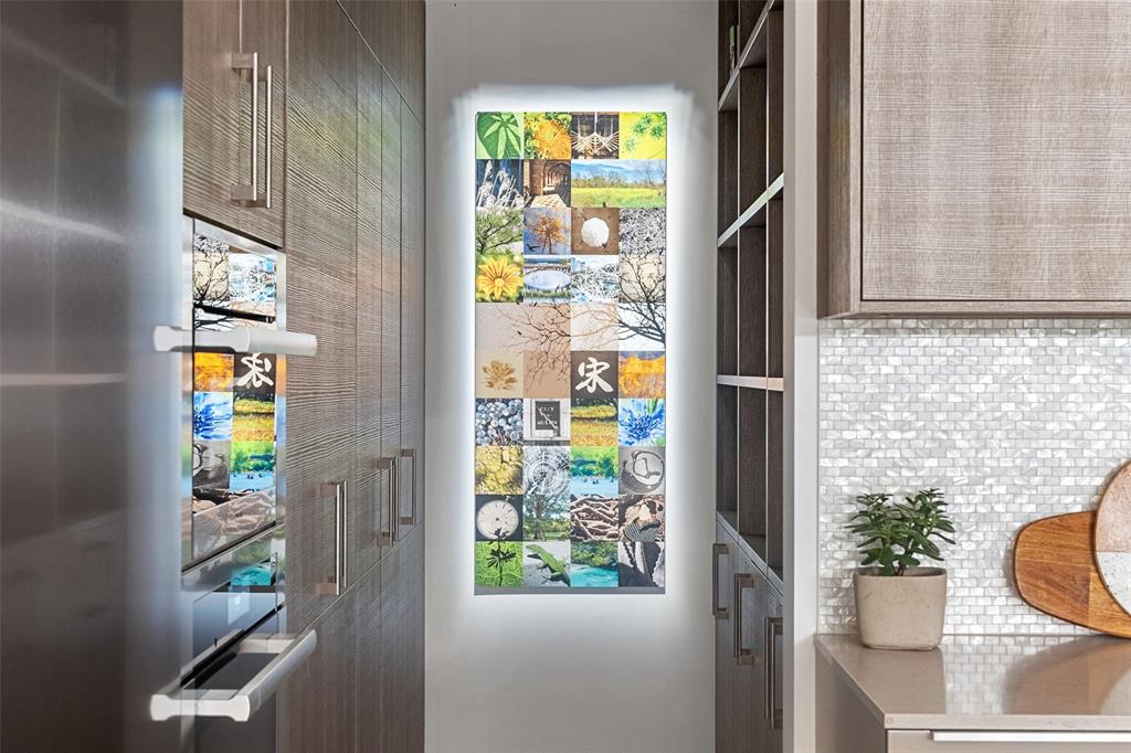 1704 Mount Larson RD