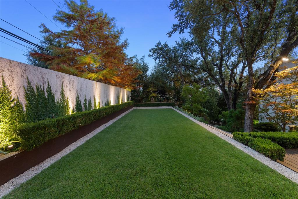 1704 Mount Larson RD