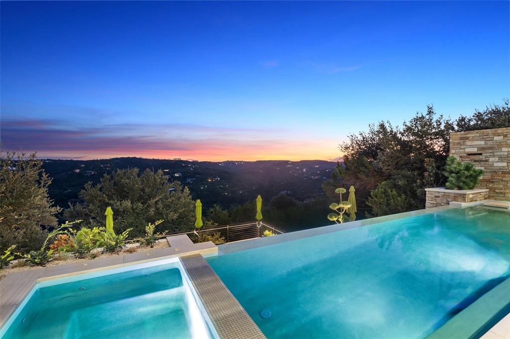 1704 Mount Larson RD