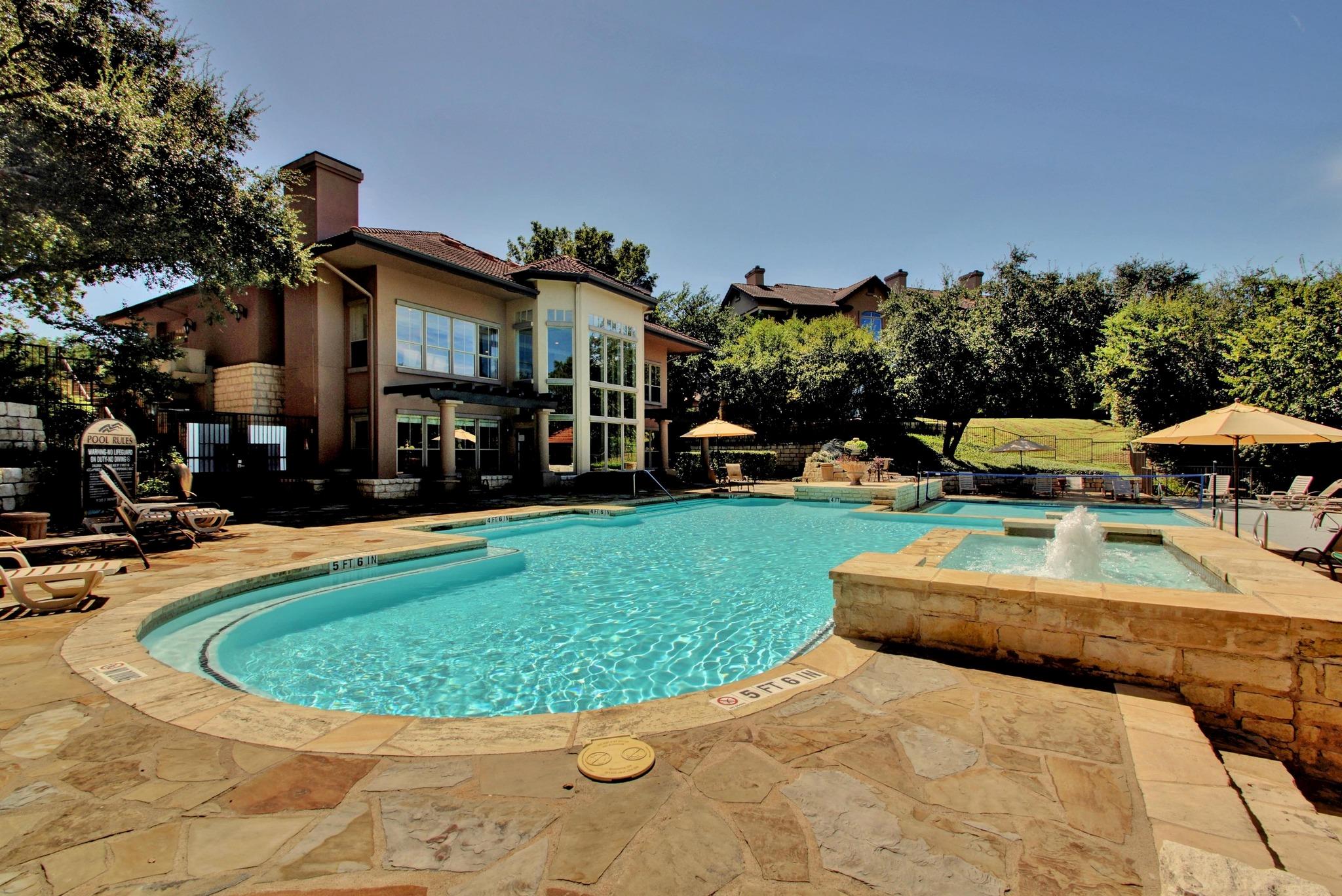 6000 Shepherd Mountain CV # 1703