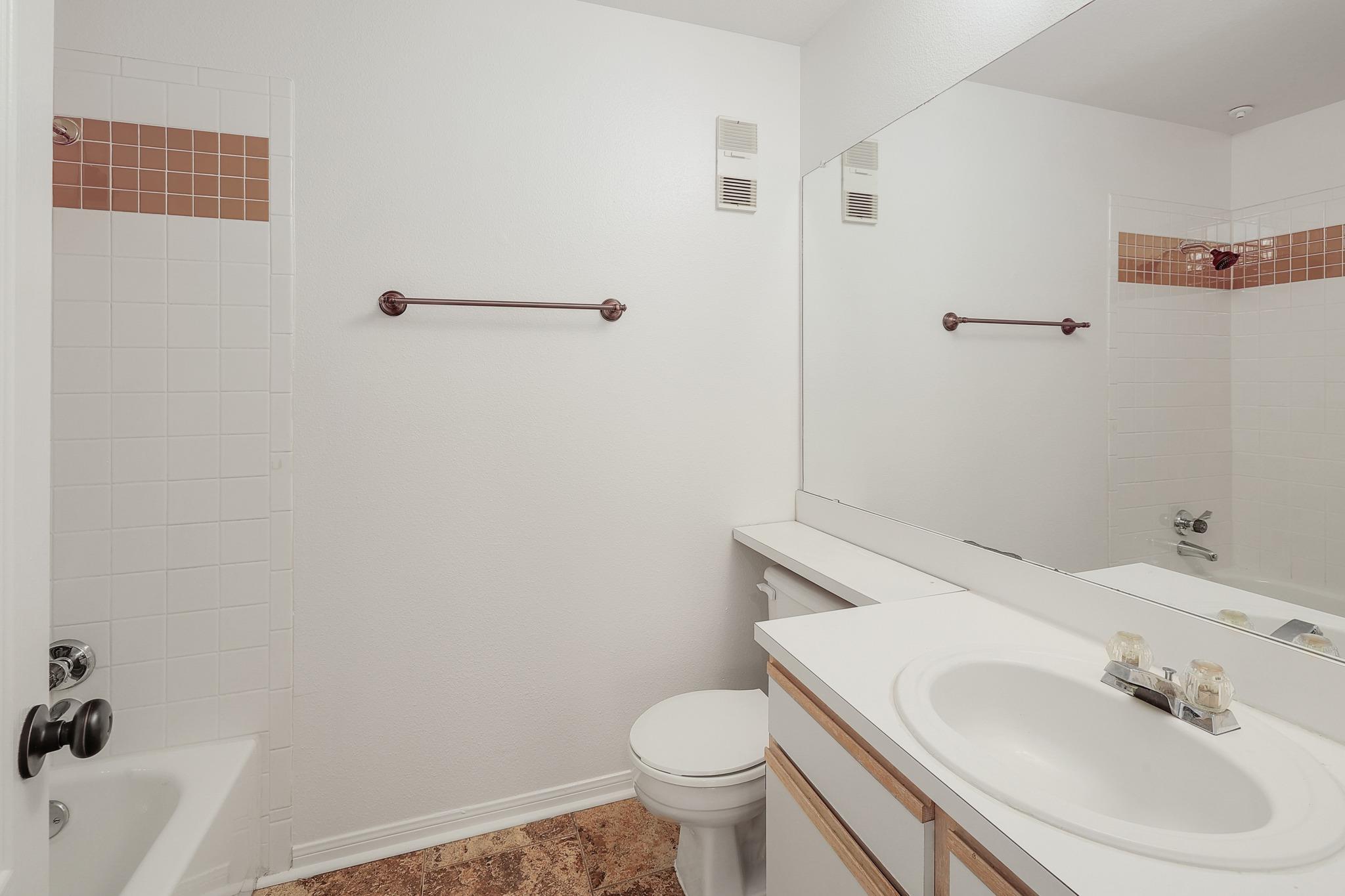 6000 Shepherd Mountain CV # 1703