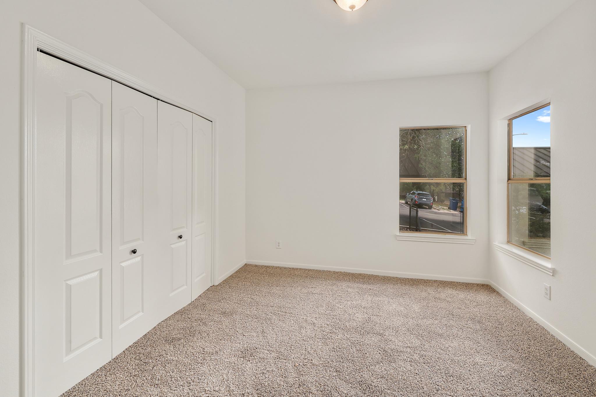 6000 Shepherd Mountain CV # 1703