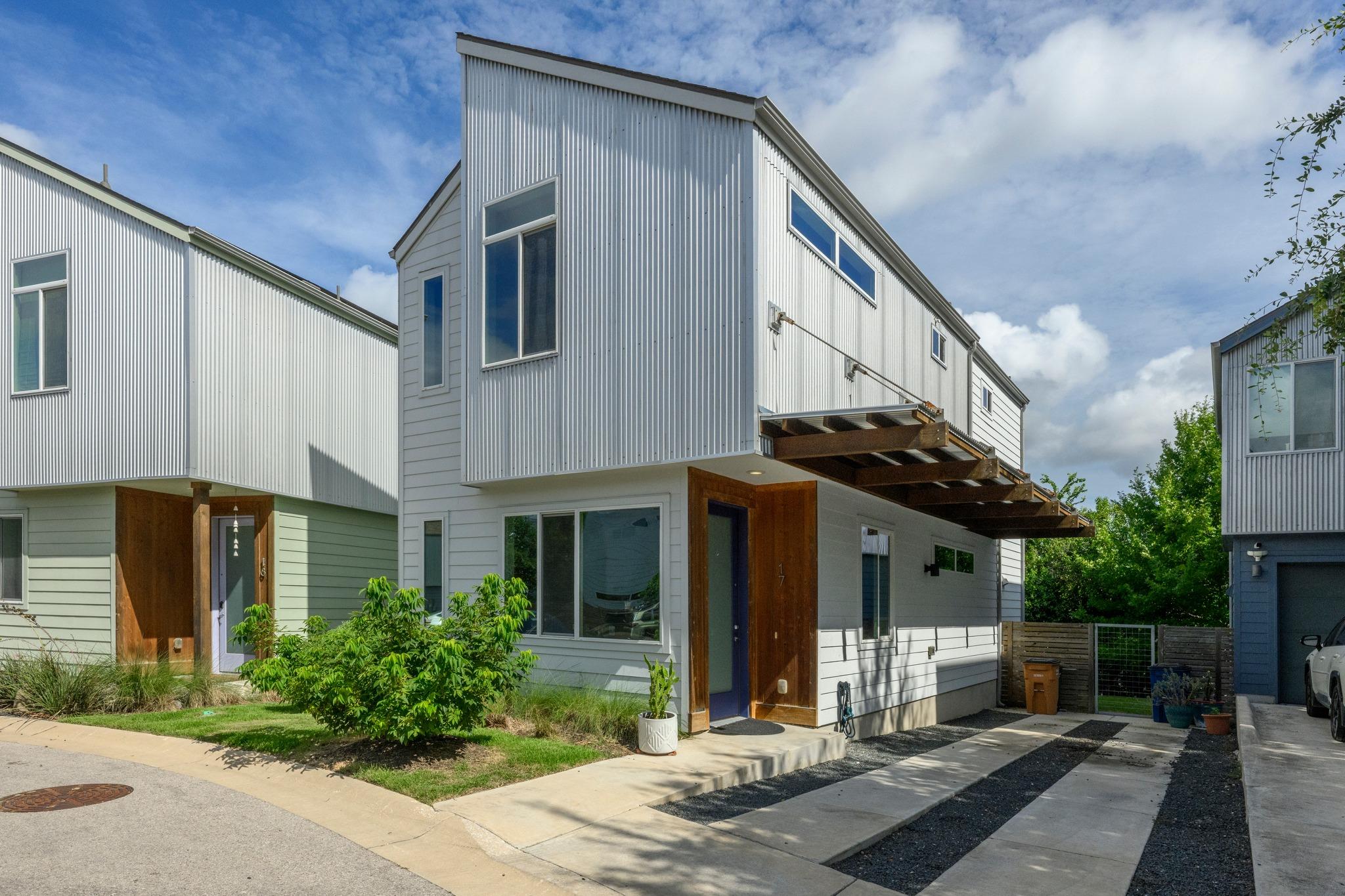 801 N Bluff DR # 17
