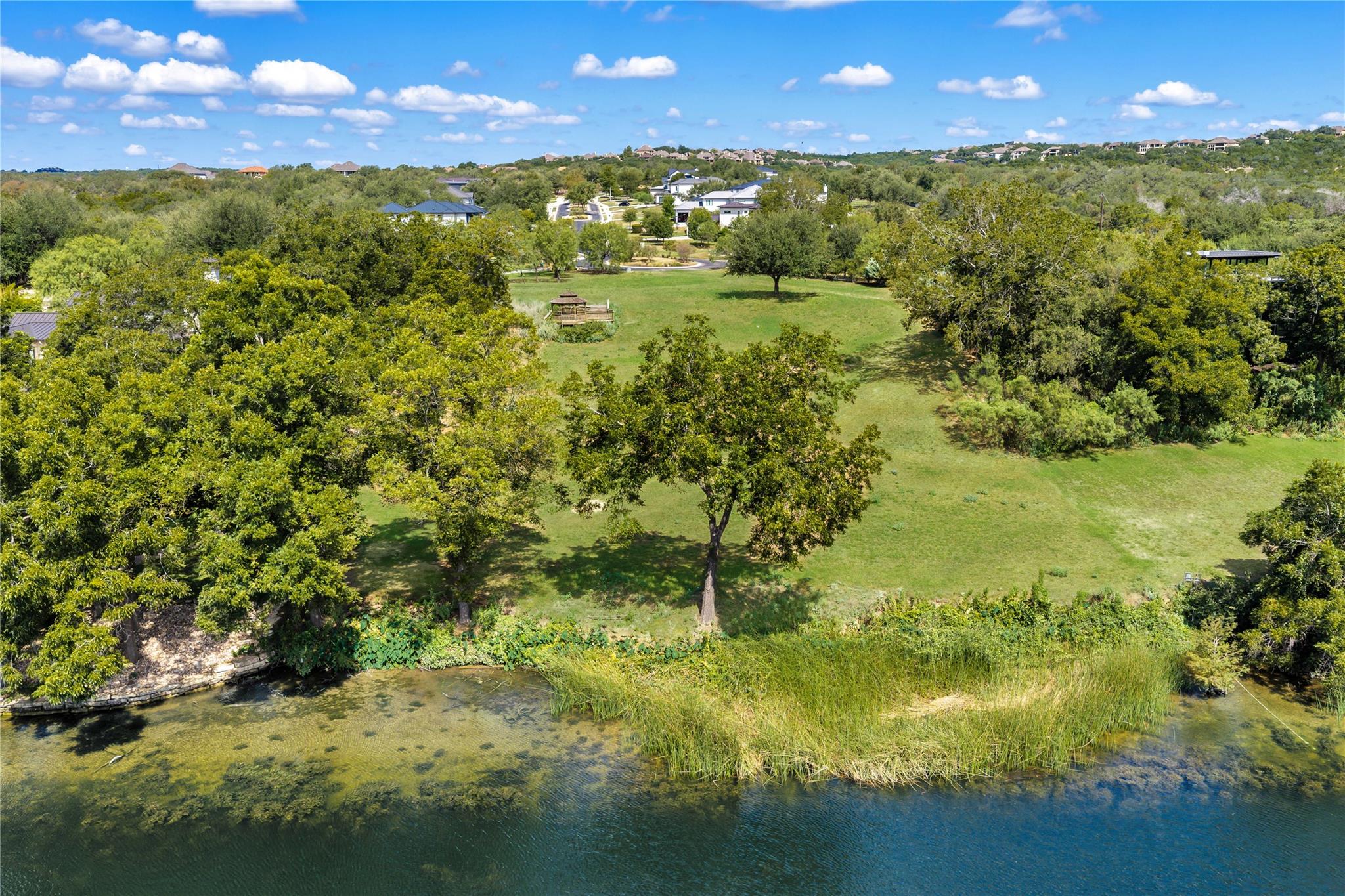 924 Cypress Grove DR