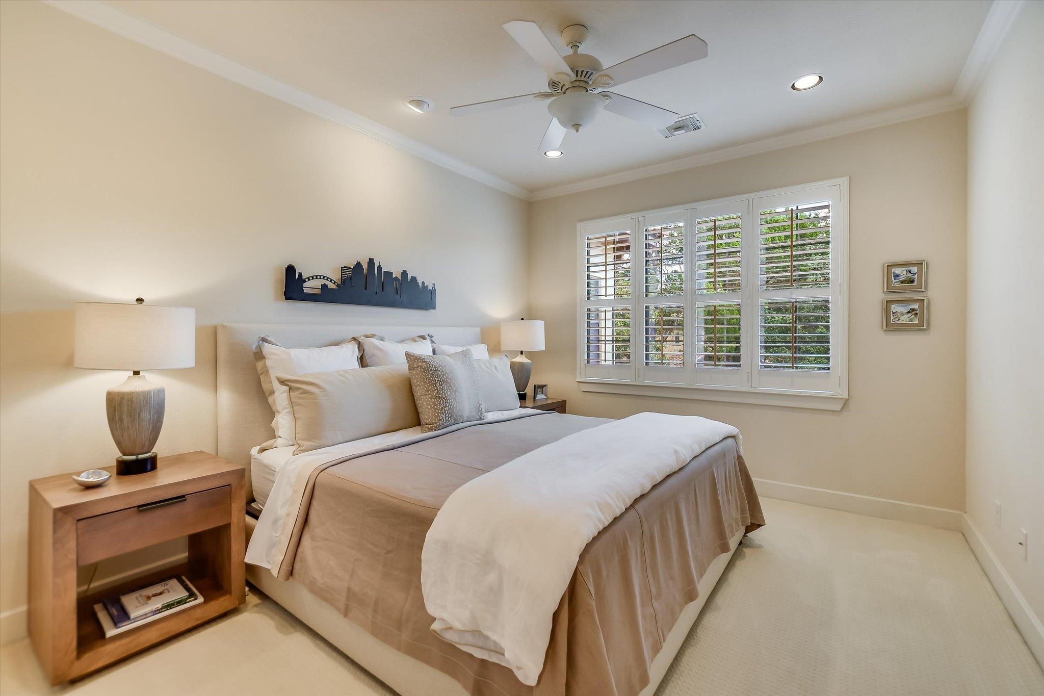 1036 Liberty Park DR # 52A