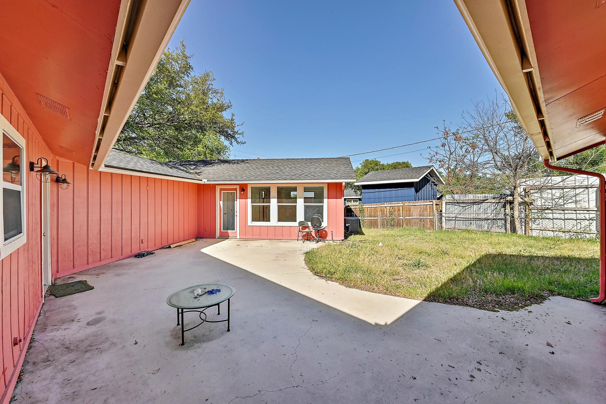 757 Cypress LN