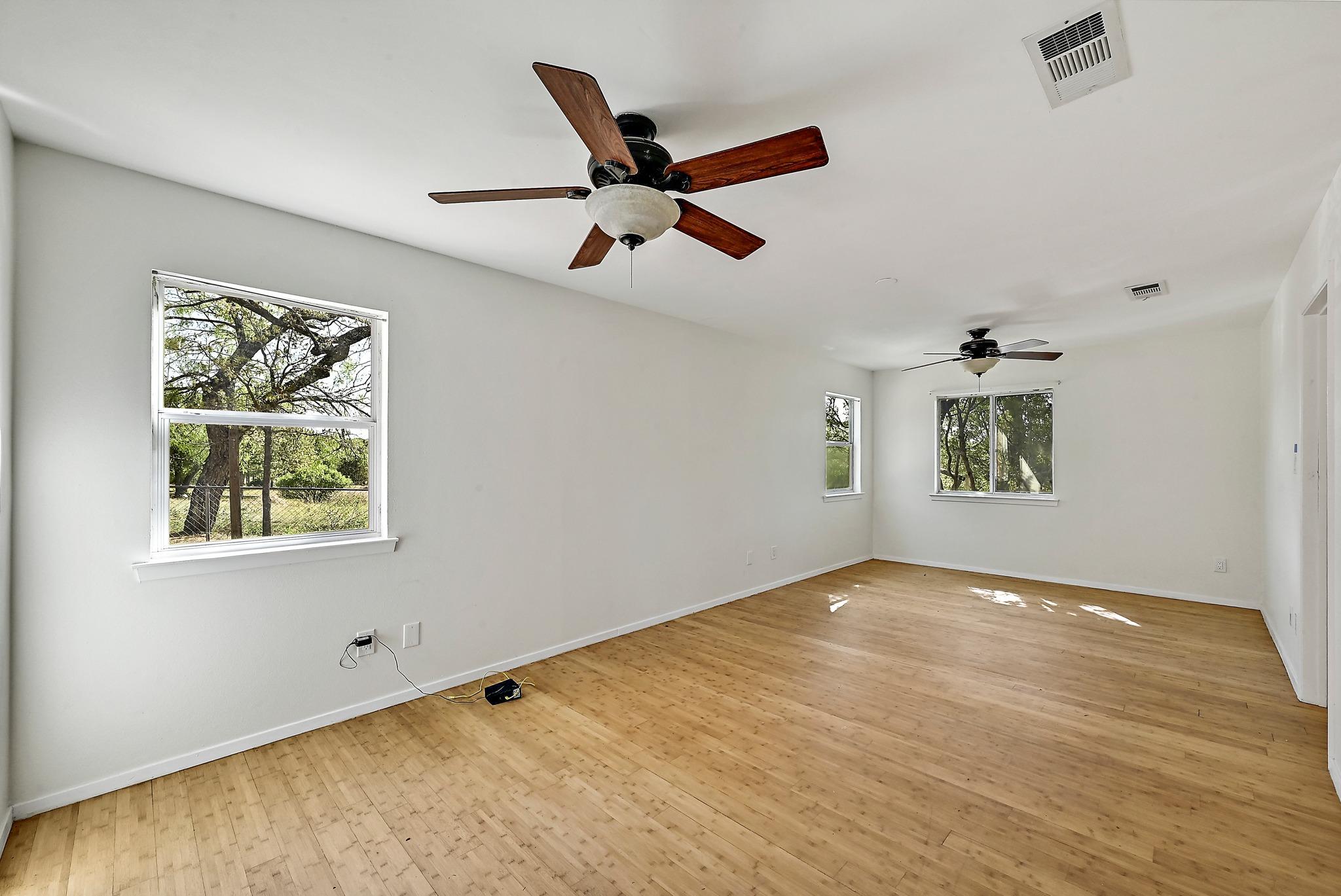 757 Cypress LN