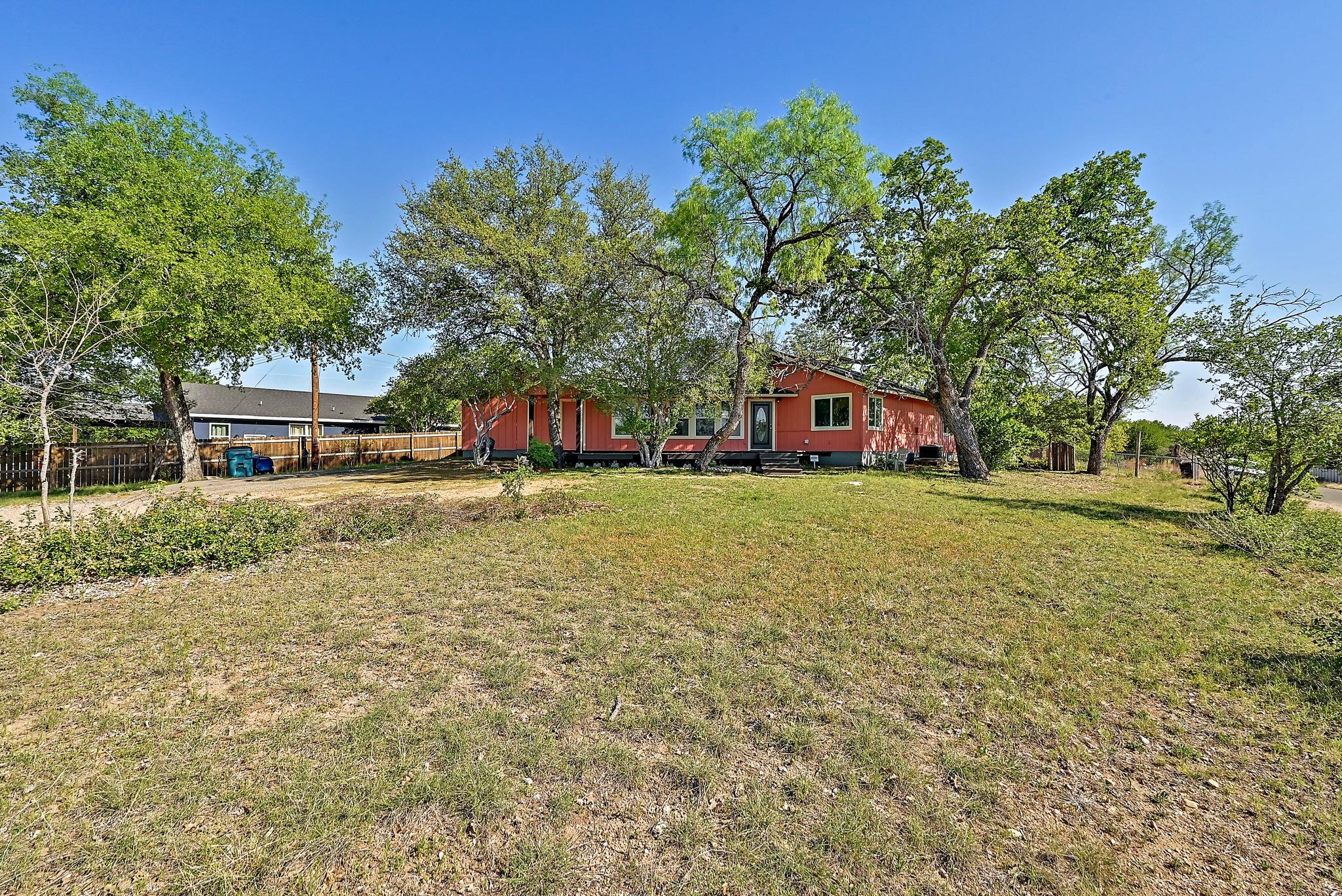 757 Cypress LN