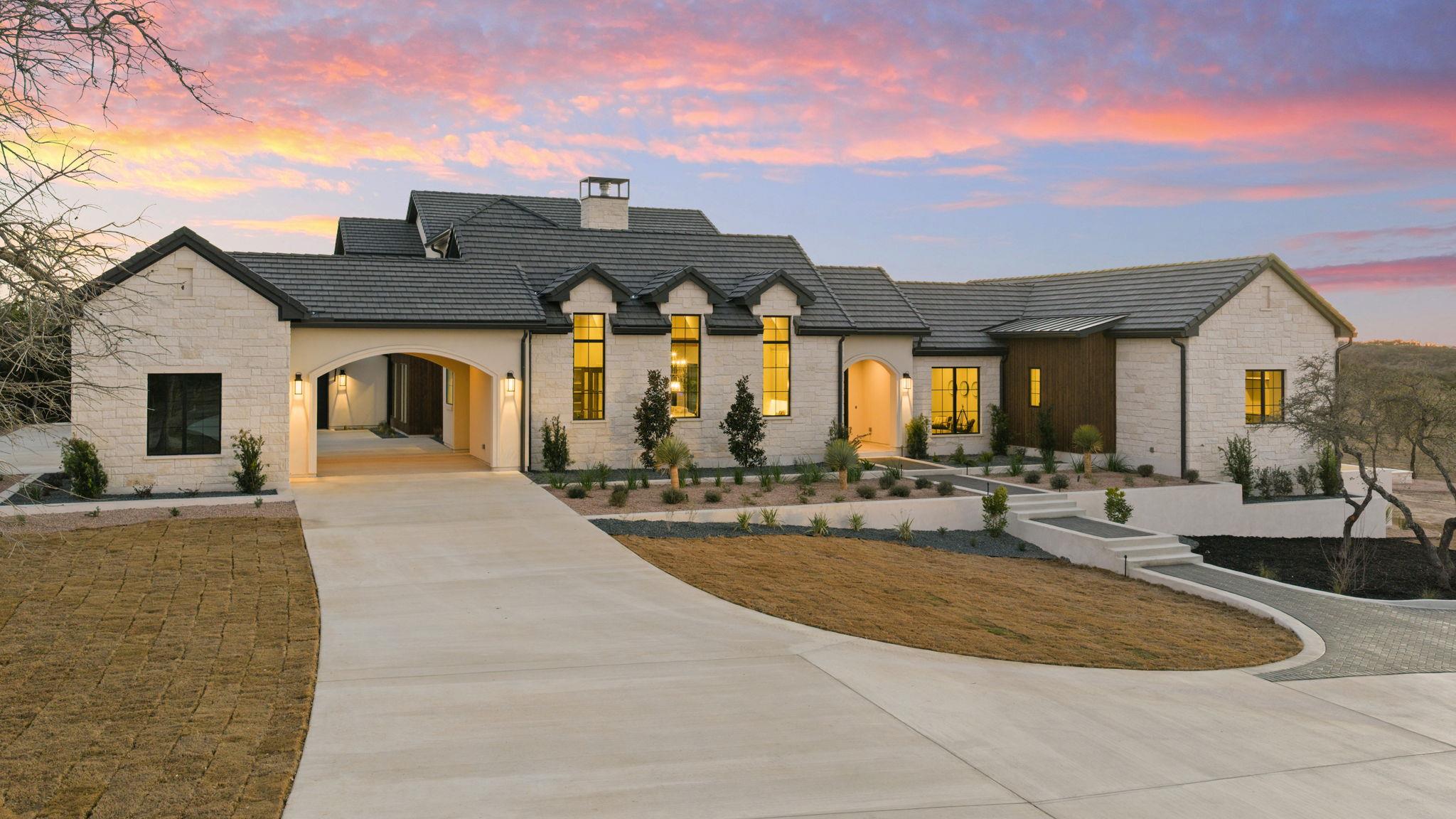 1562 Canyon Crossing View VW