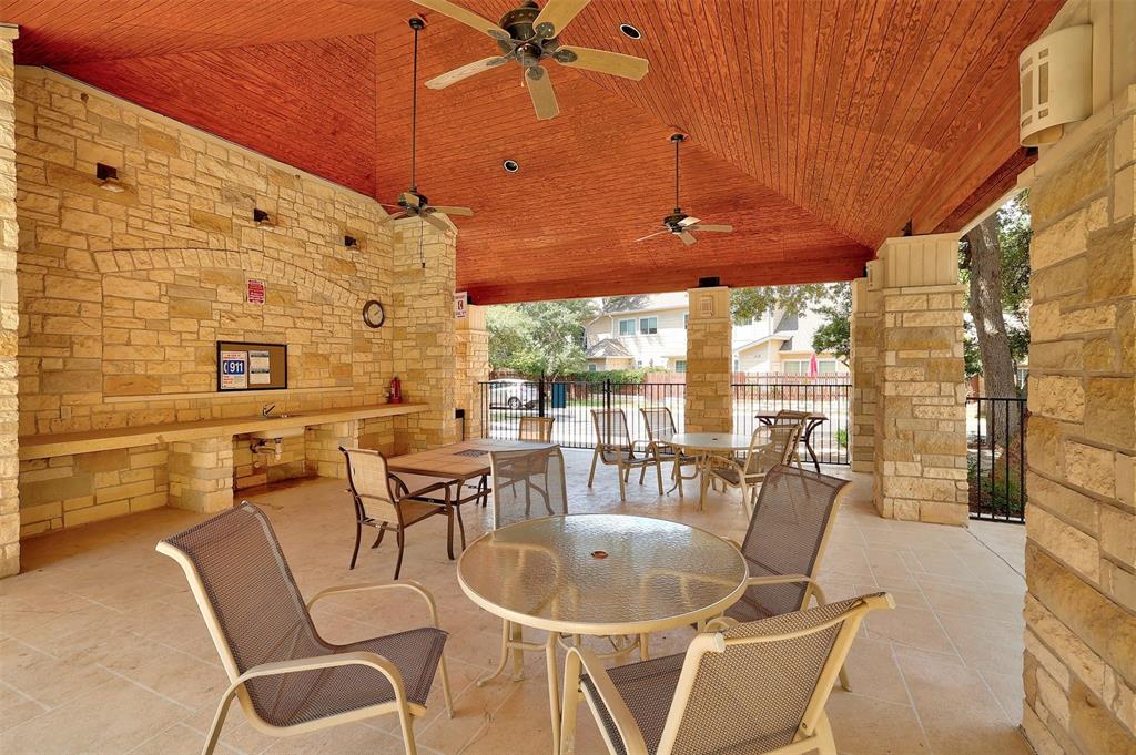 10300 Morado CV # 402