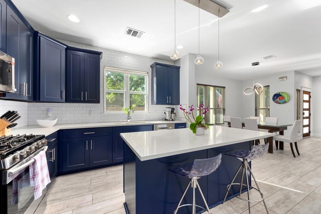 3129 Govalle Ave