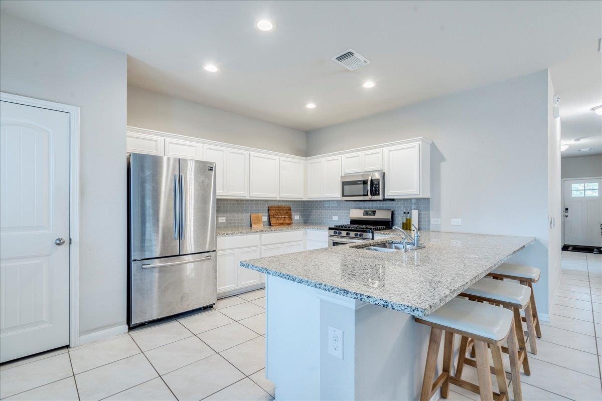 7013 Loretta White Lane