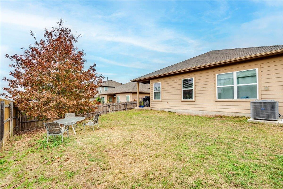 7013 Loretta White Lane