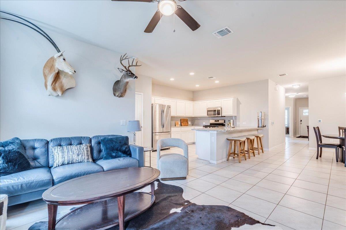 7013 Loretta White Lane