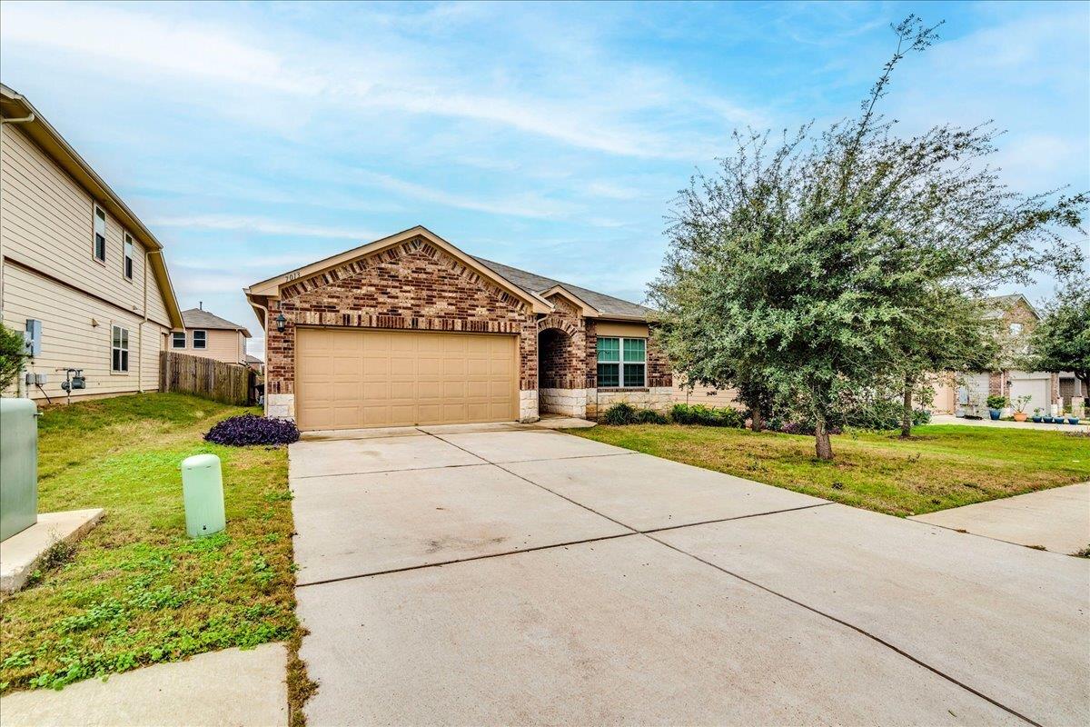 7013 Loretta White Lane