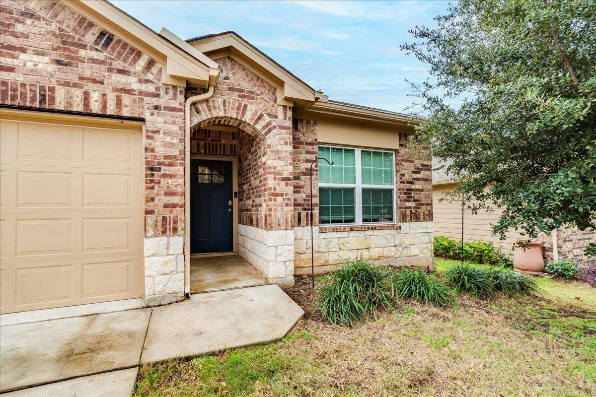 7013 Loretta White Lane