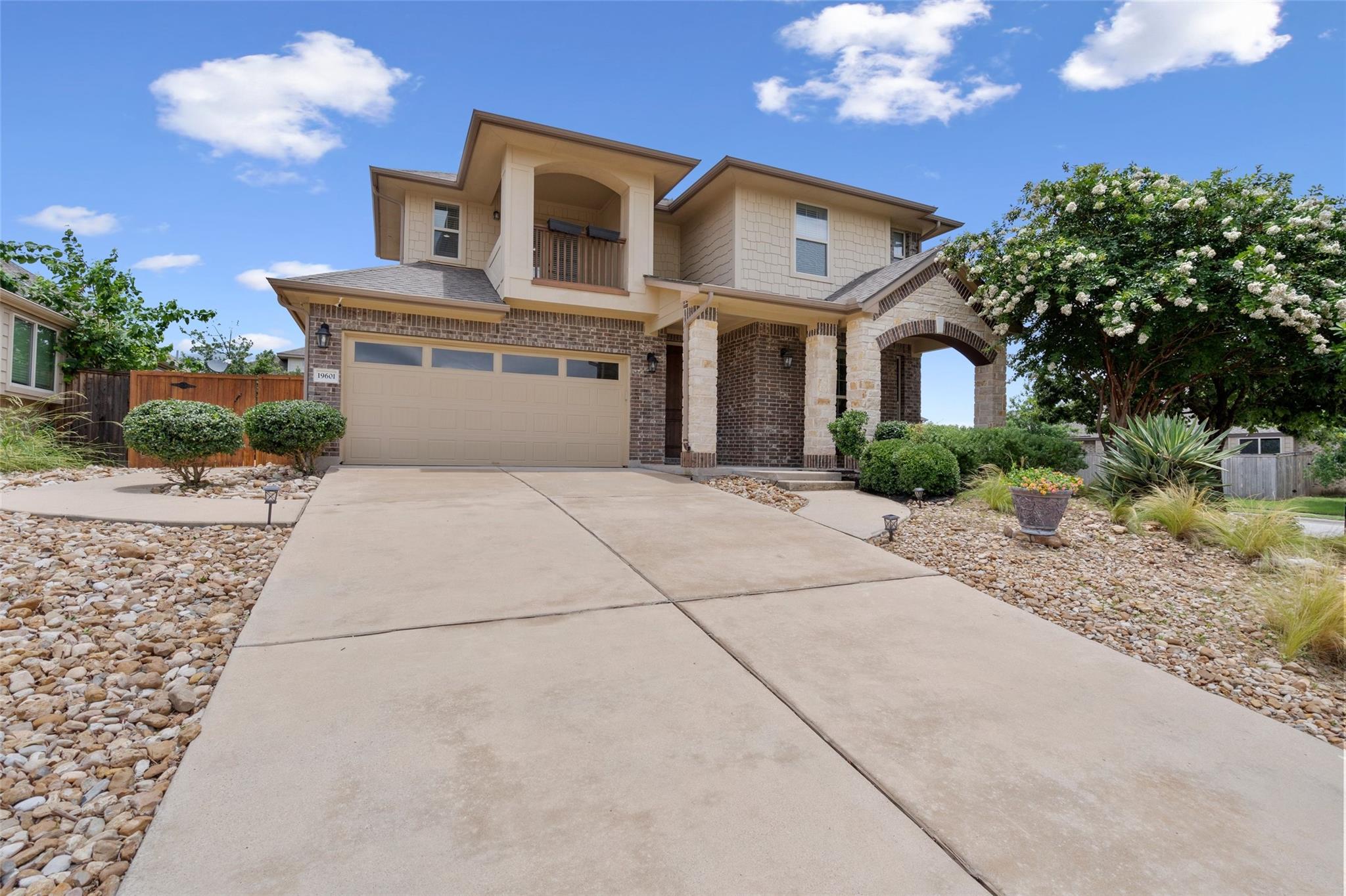 19601 Wearyall Hill LN