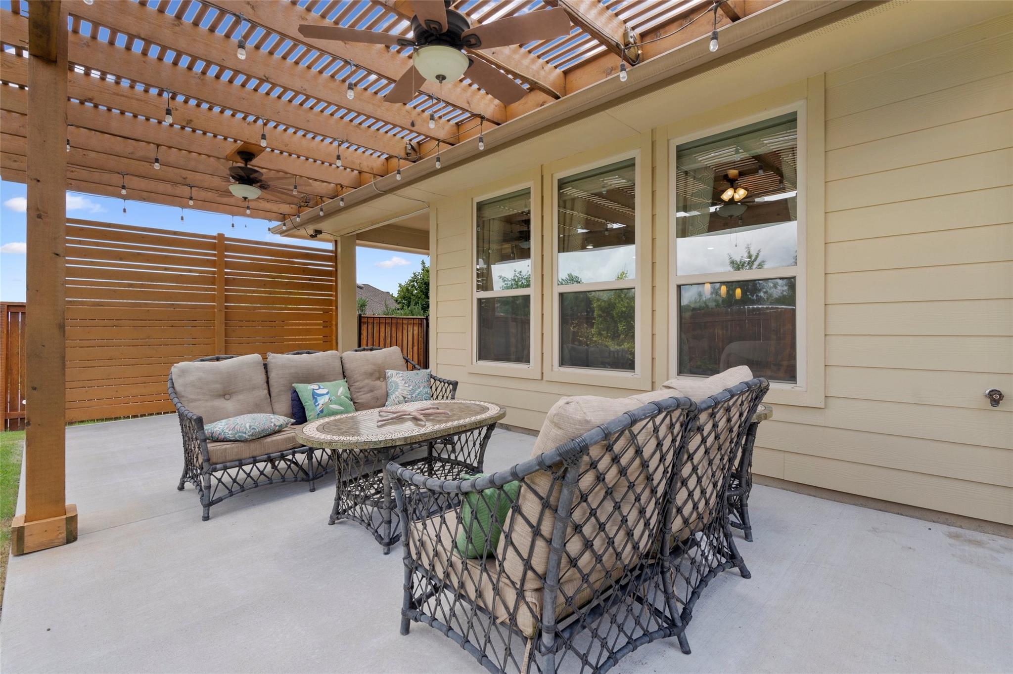 19601 Wearyall Hill LN