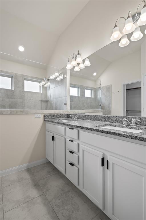 204 Crescent Heights DR