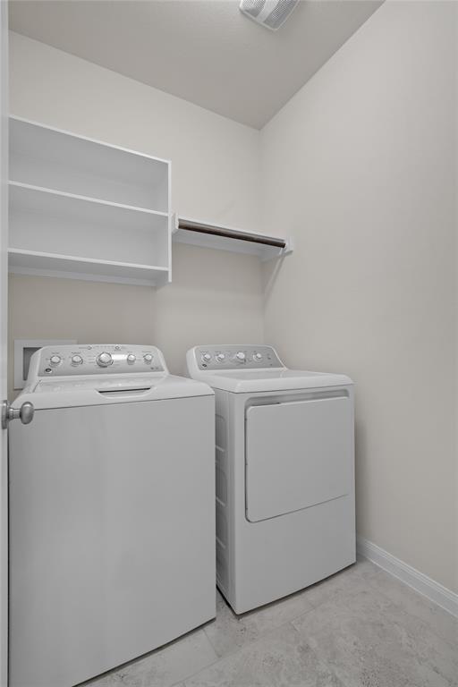 204 Crescent Heights DR