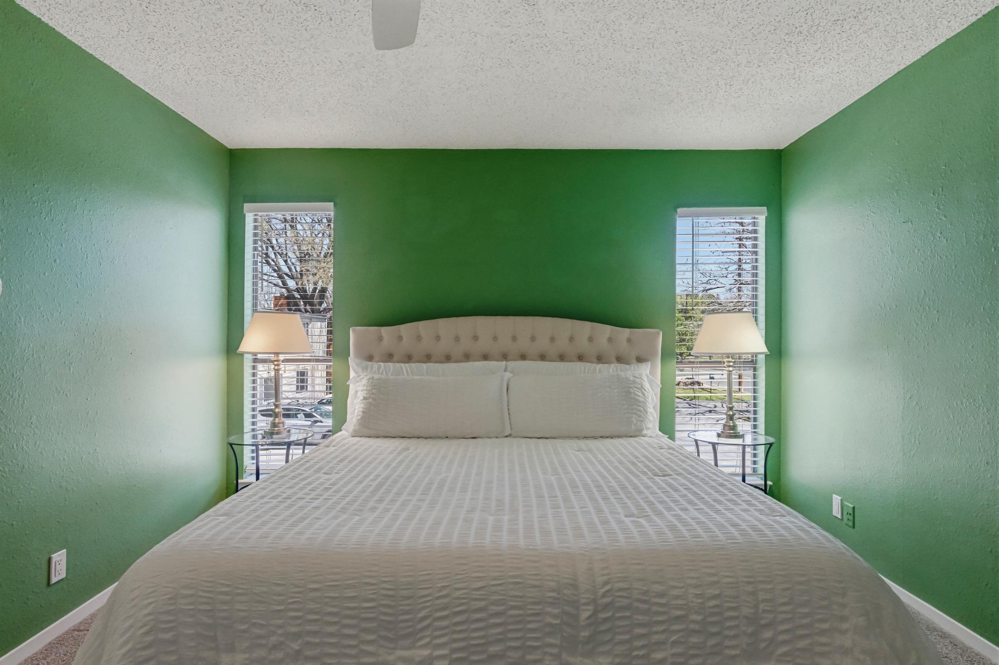 5604 Woodrow Ave # 15