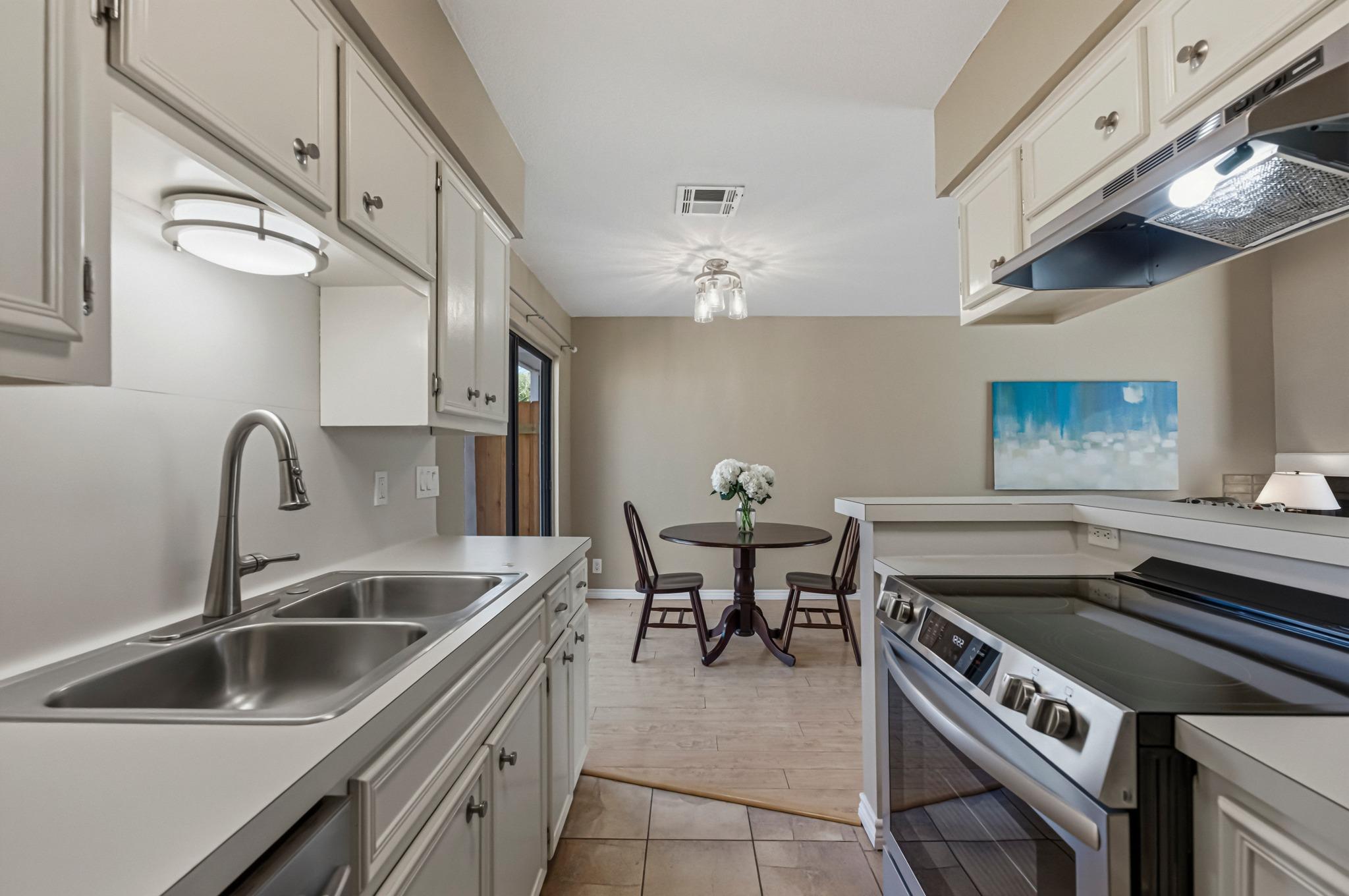 5604 Woodrow Ave # 15