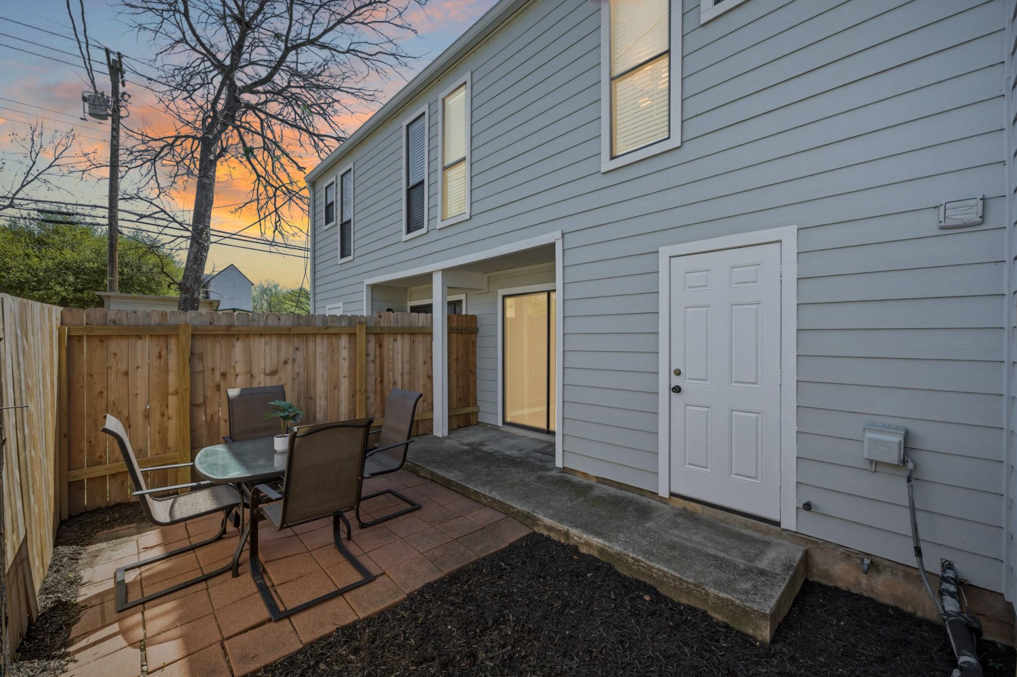 5604 Woodrow Ave # 15