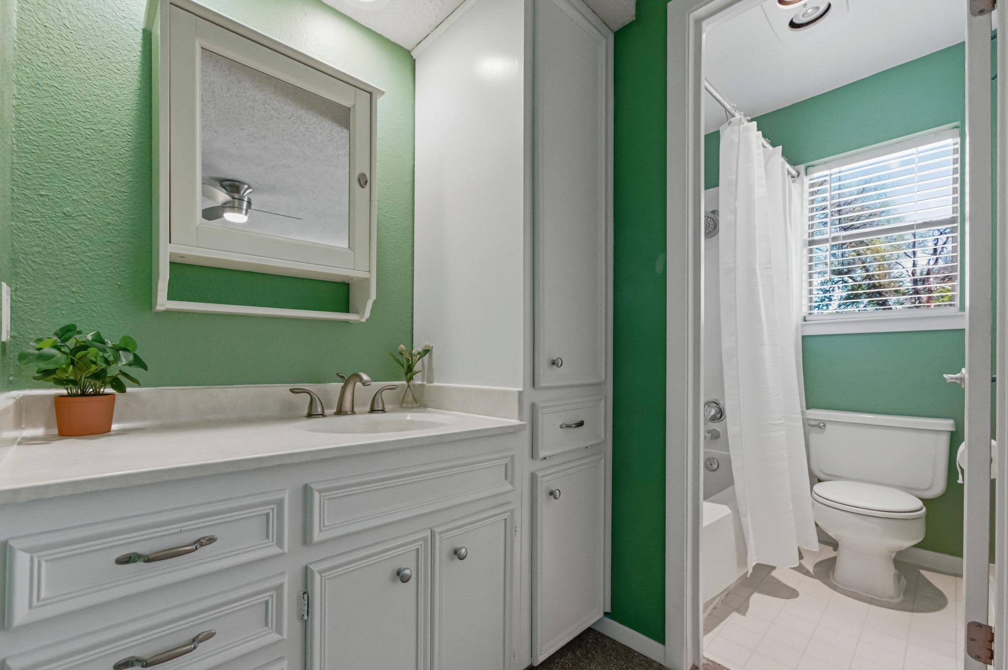 5604 Woodrow Ave # 15