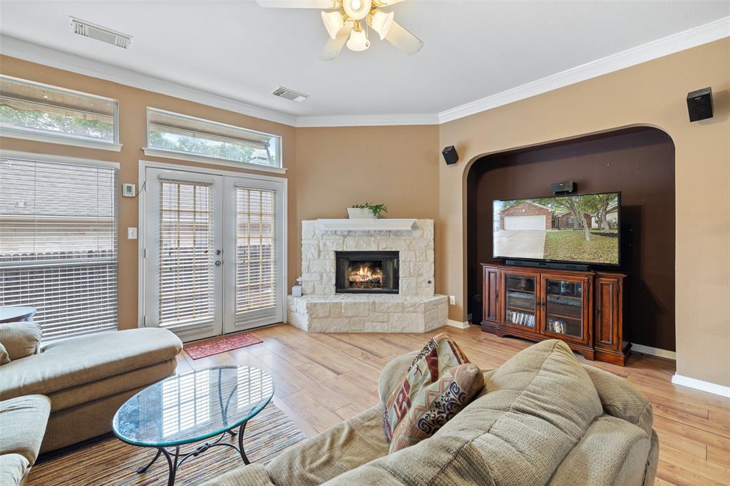 4104 Canyon Glen CIR
