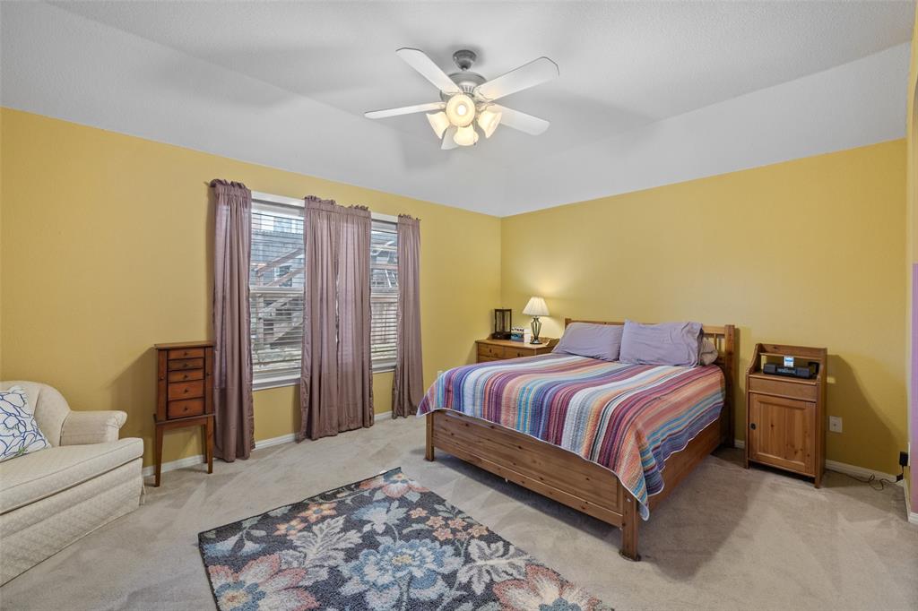 4104 Canyon Glen CIR