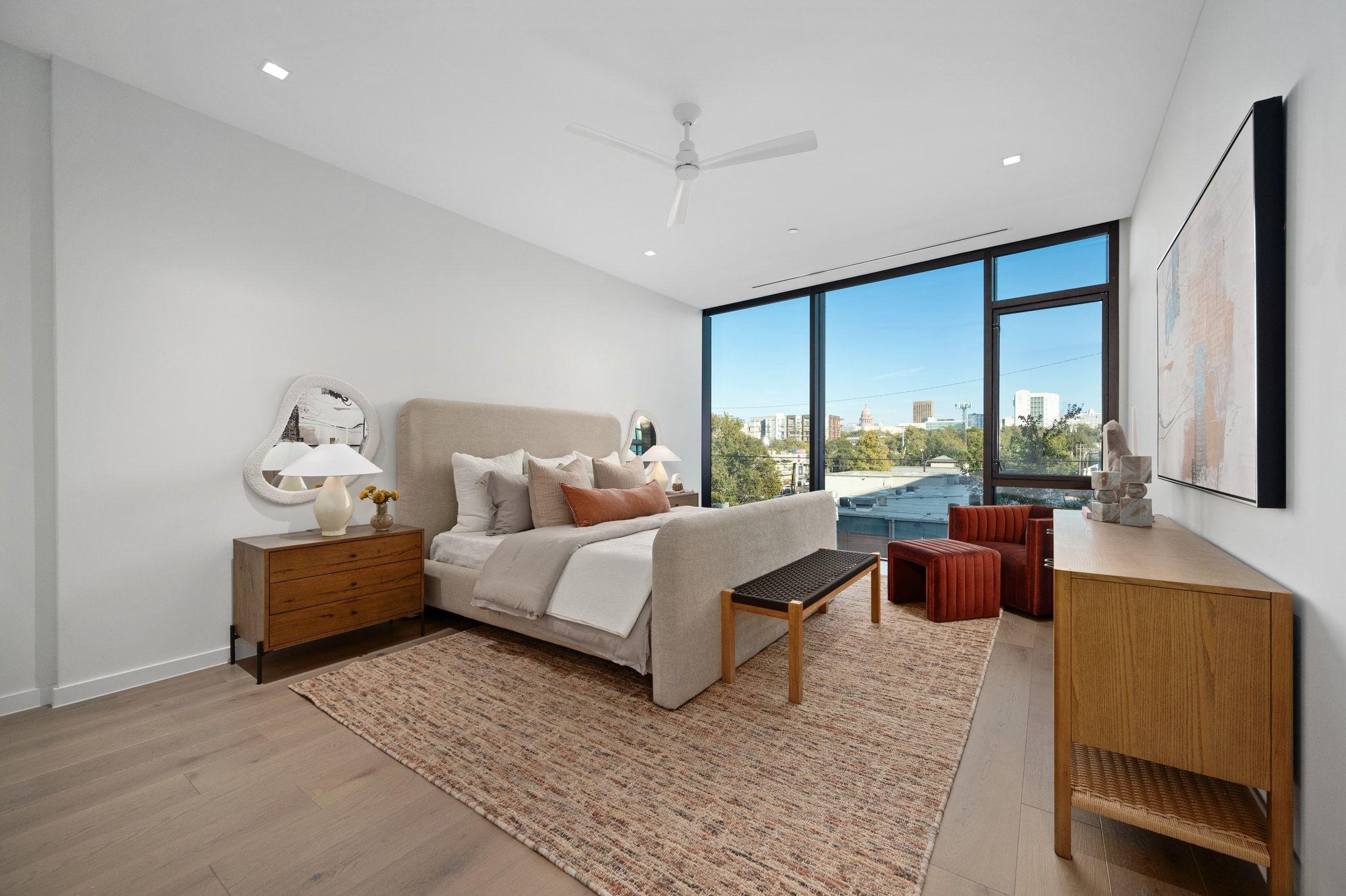 1006 Baylor ST # 201