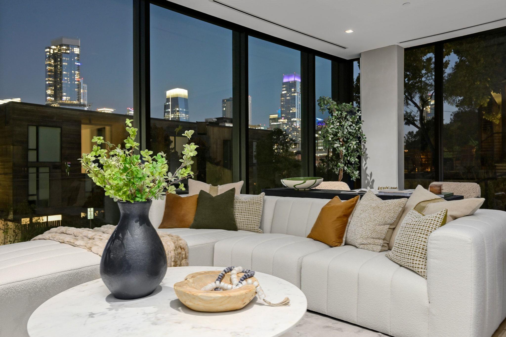 1006 Baylor ST # 201