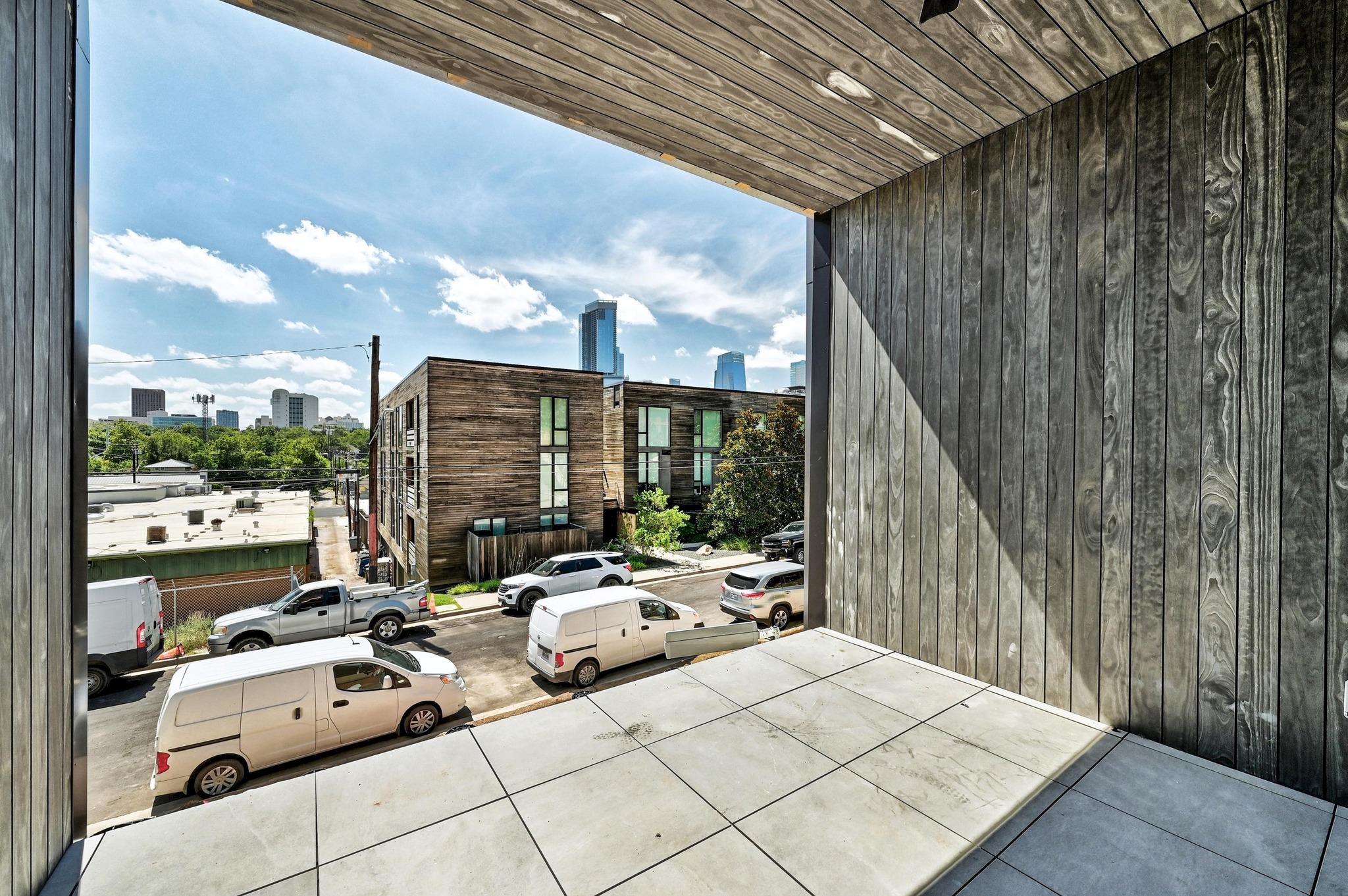 1006 Baylor ST # 201
