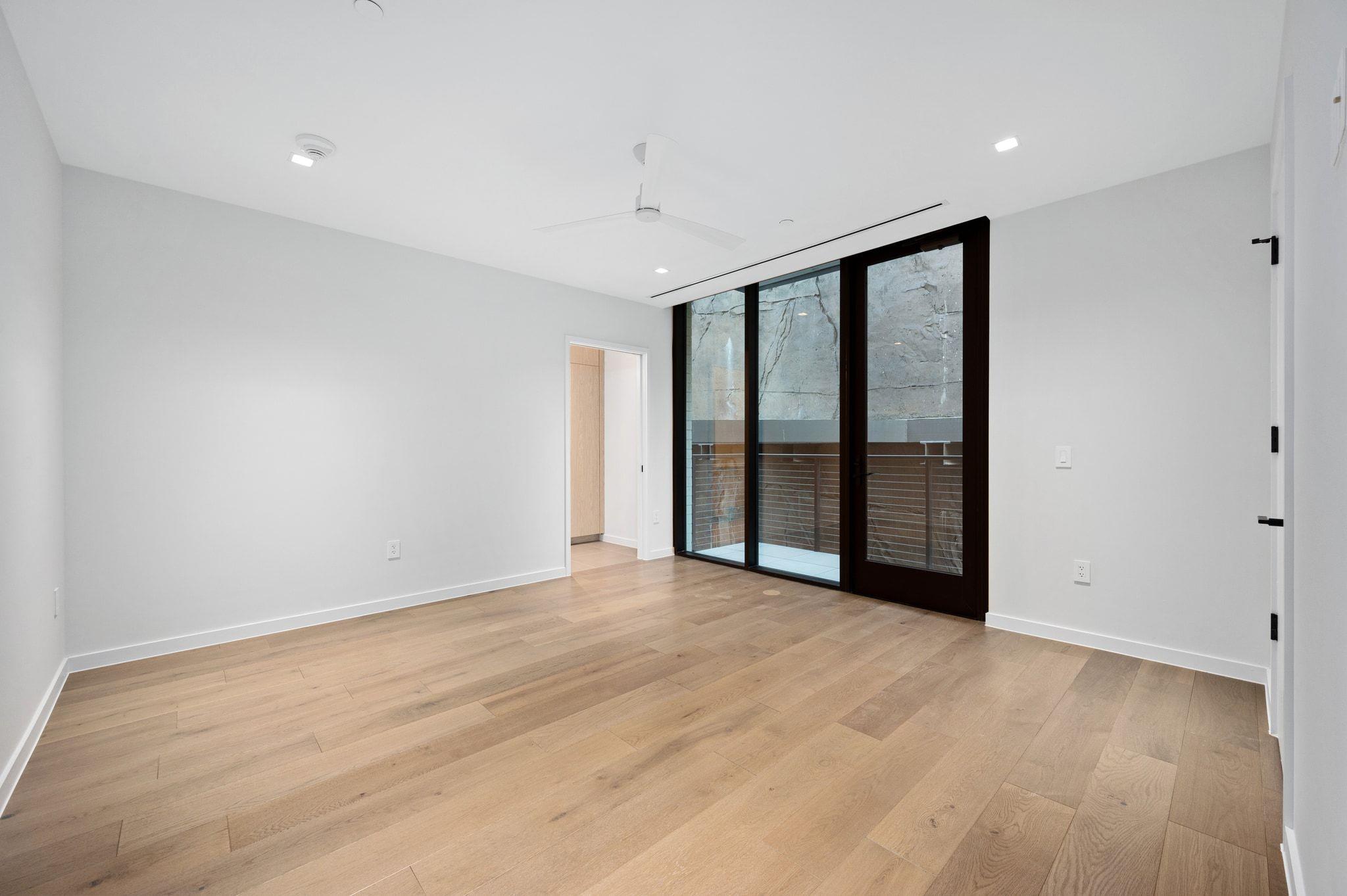 1006 Baylor ST # 201