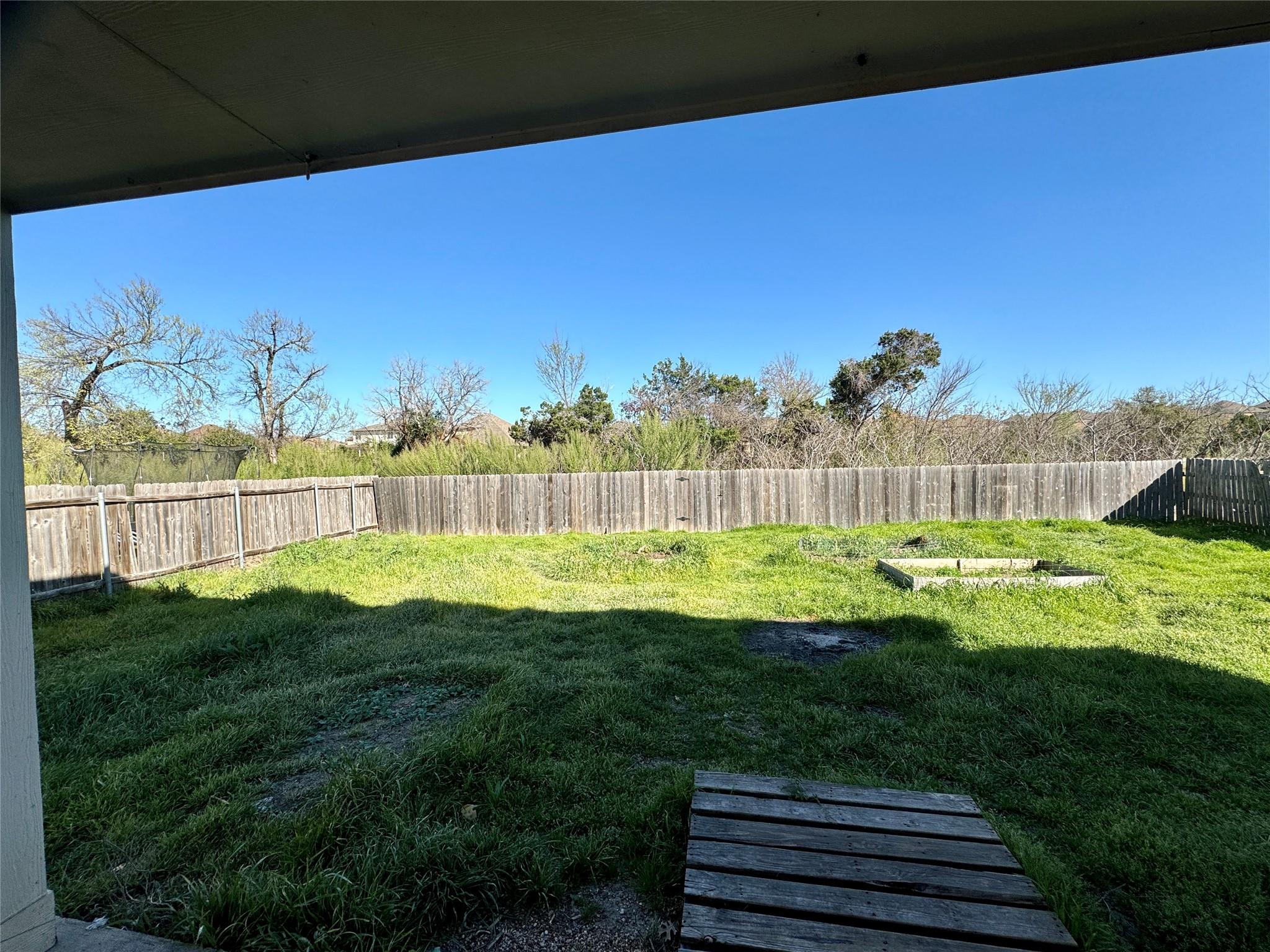 710 Honeysuckle DR