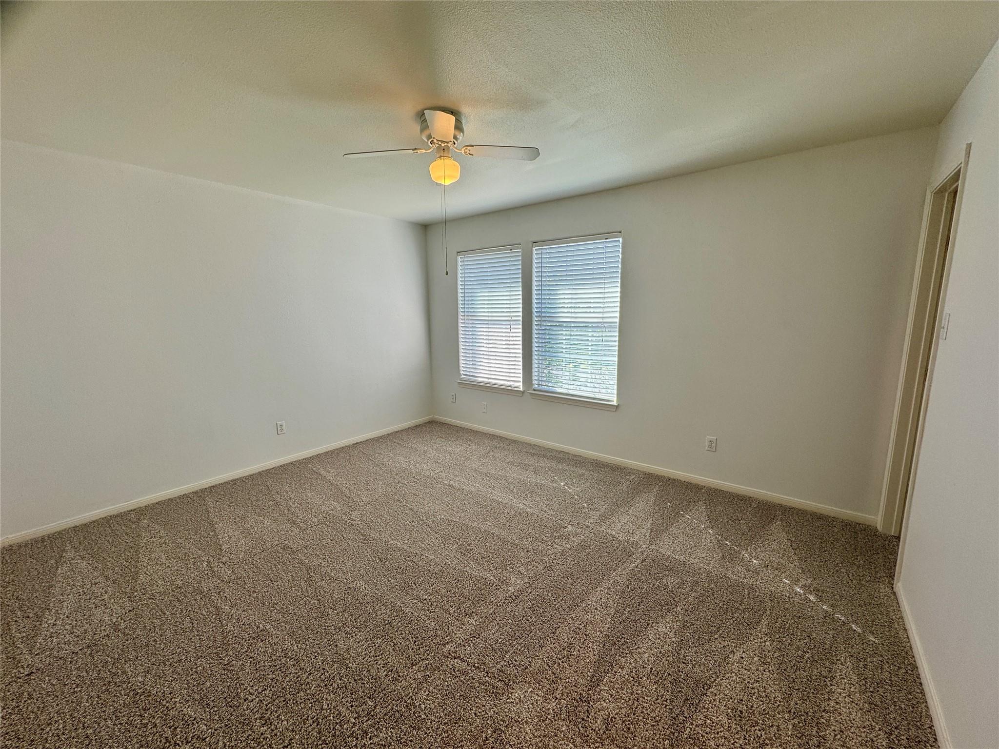 710 Honeysuckle DR