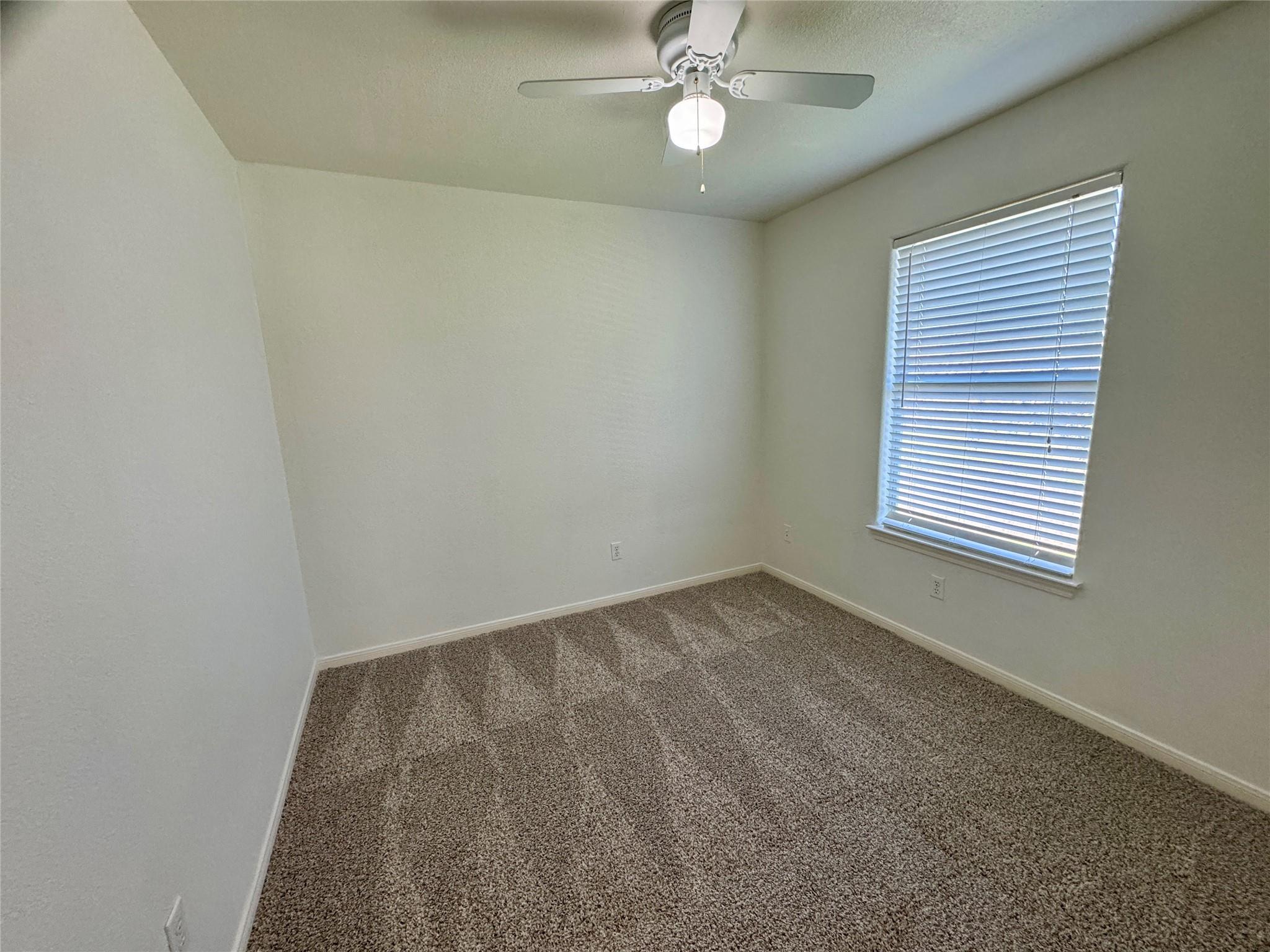 710 Honeysuckle DR
