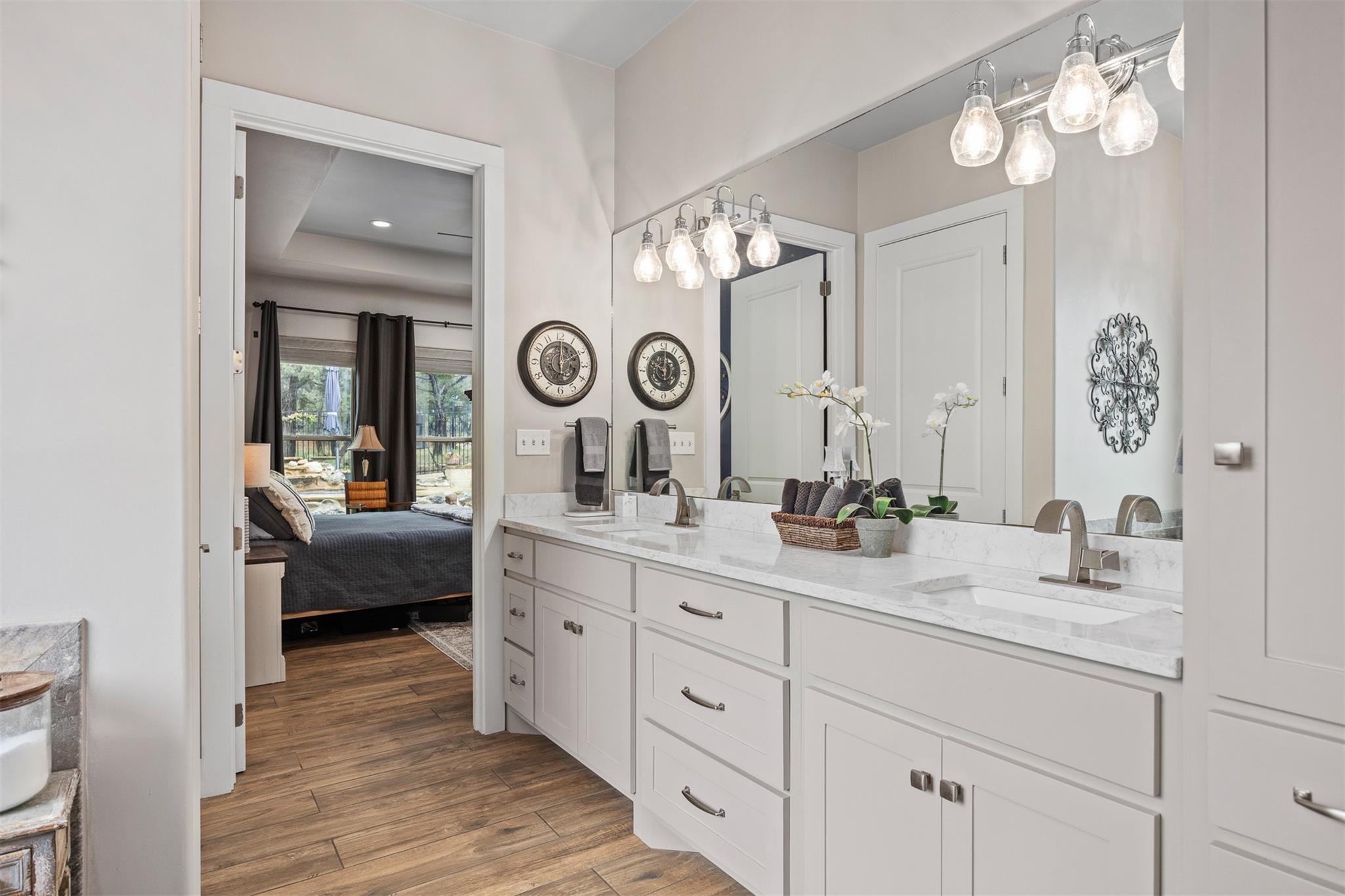 522 S San Juan