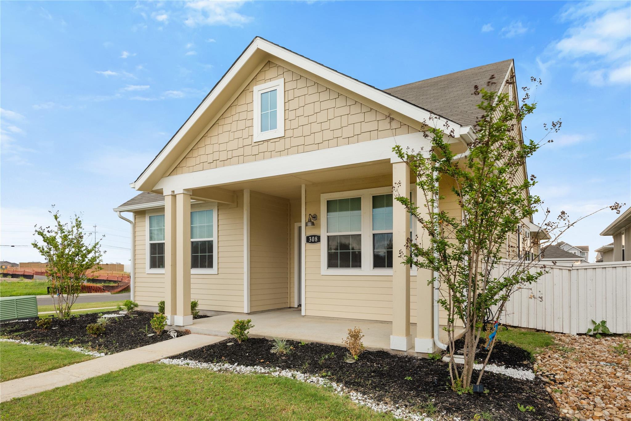 308 Catalina DR