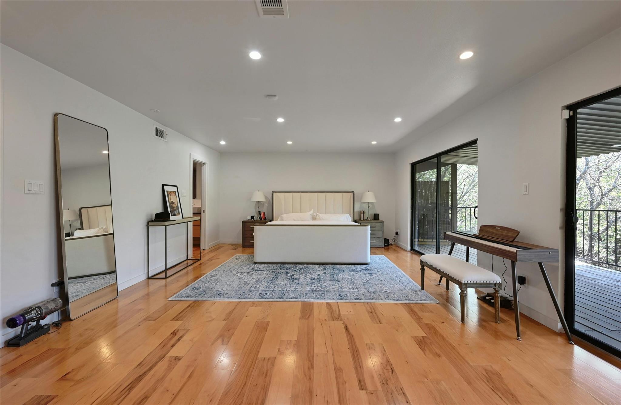 1821 Westlake DR # 132