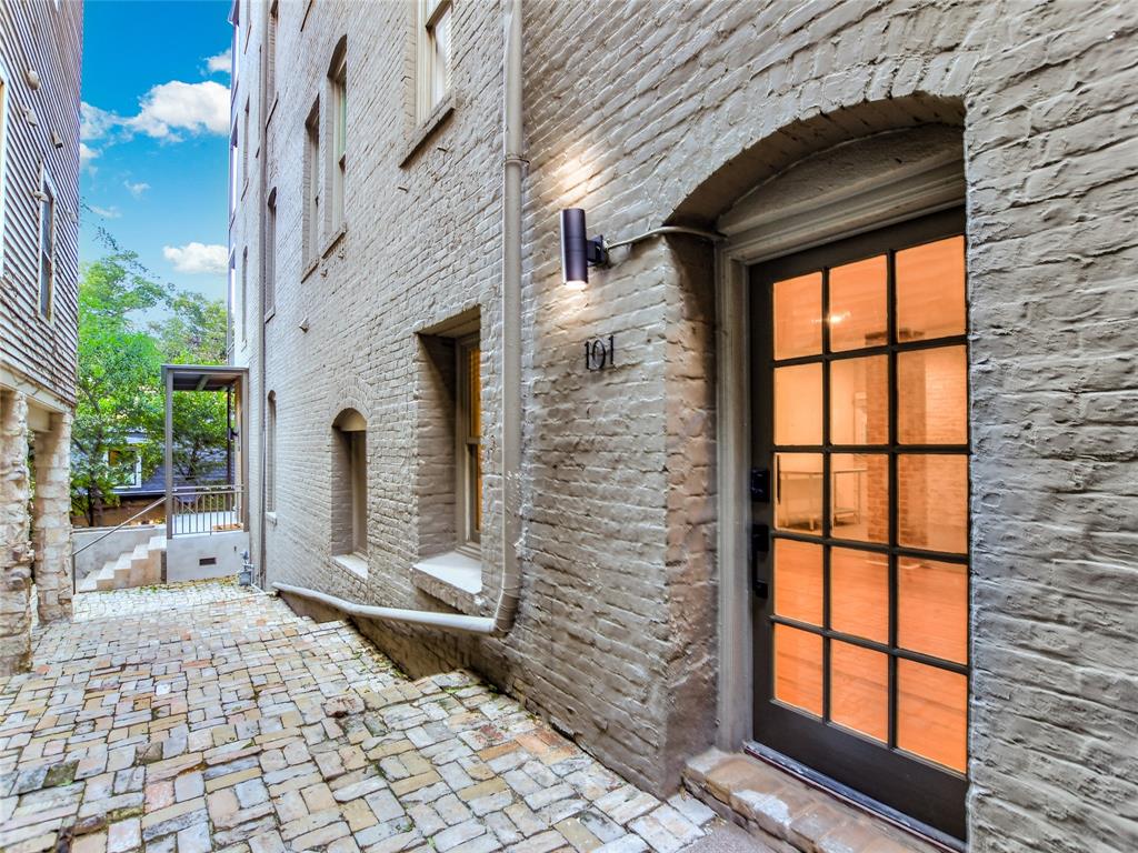 702 San Antonio ST # 101