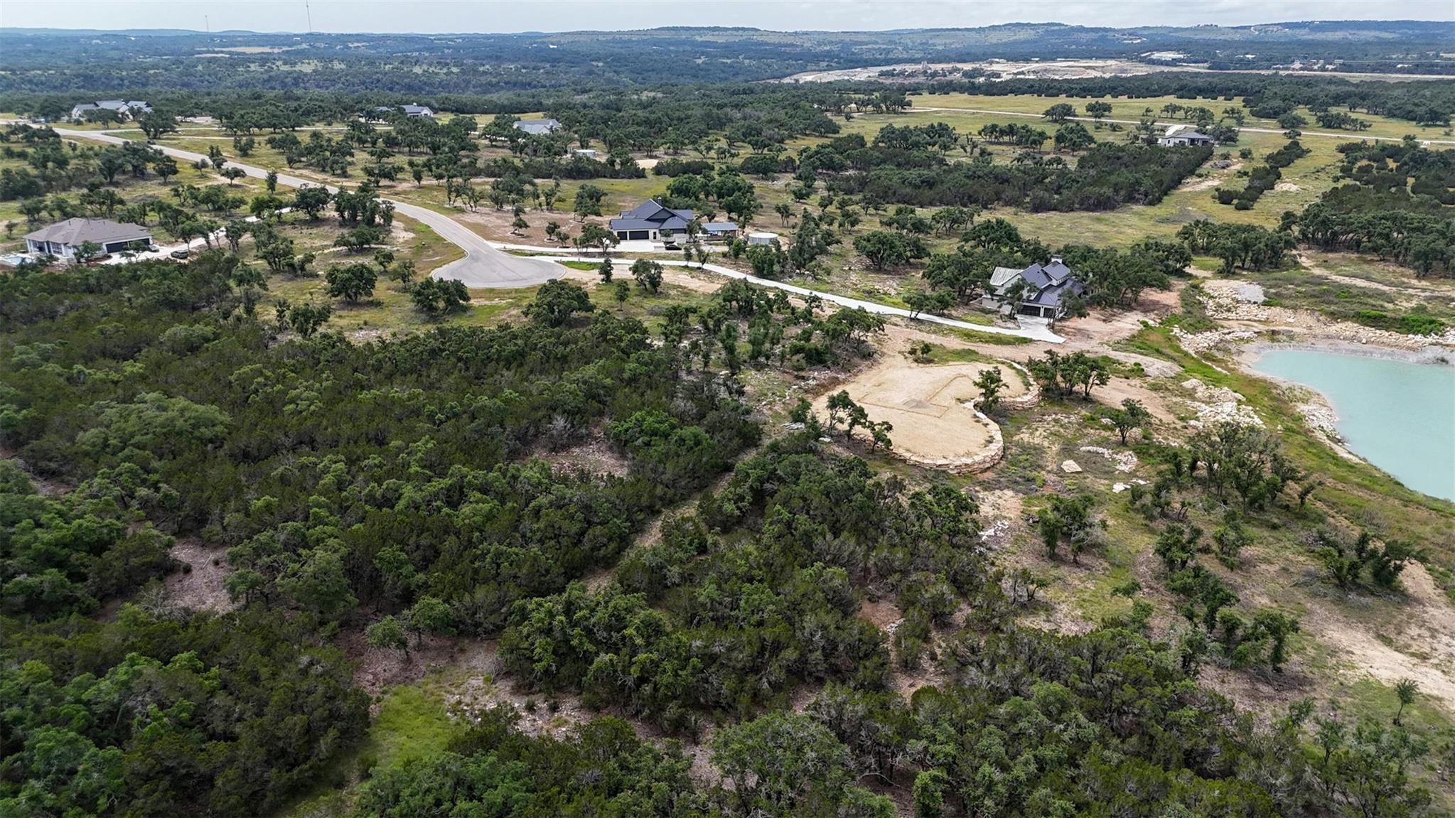 305 W Dripping View CT