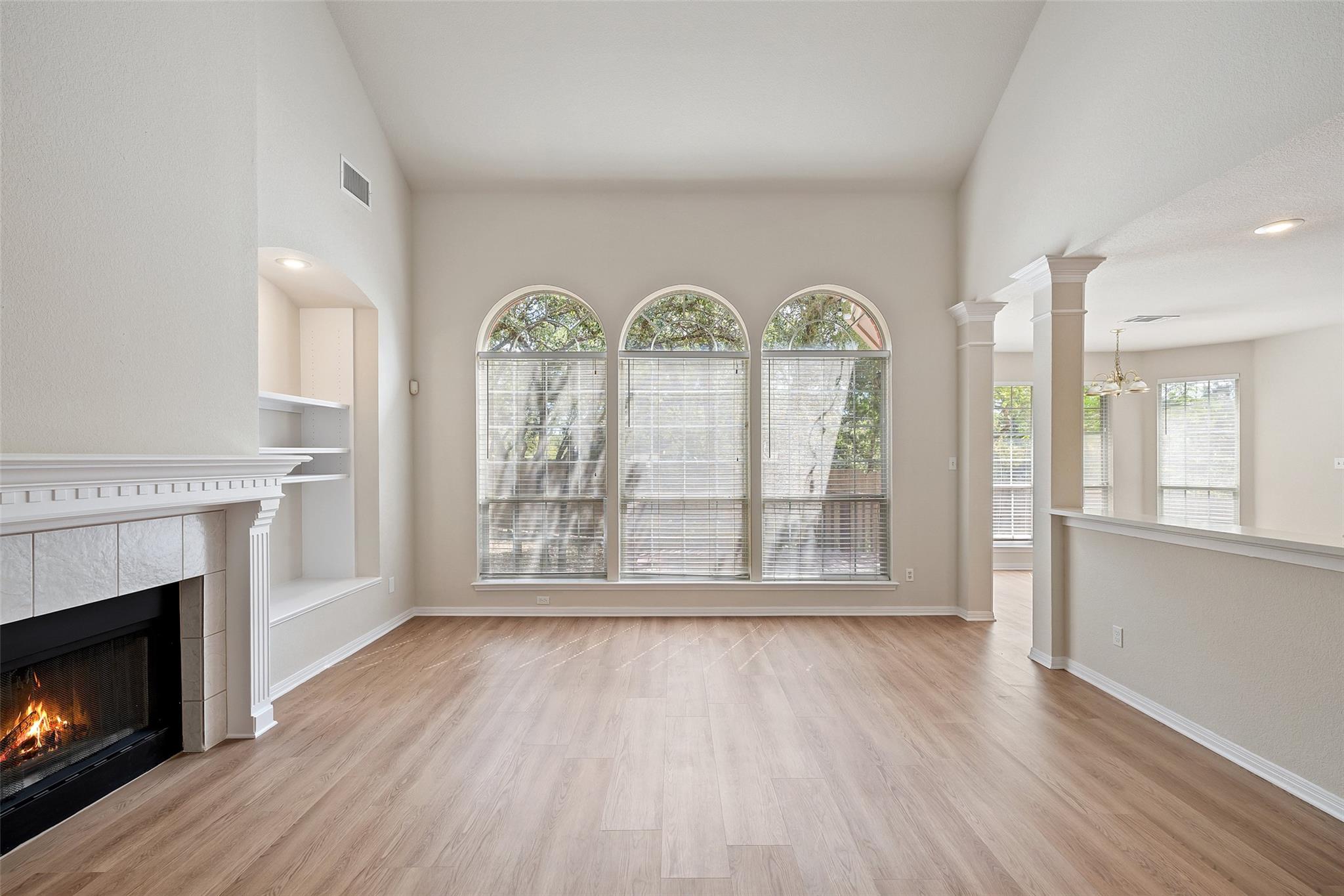 11505 Leon Grande CV