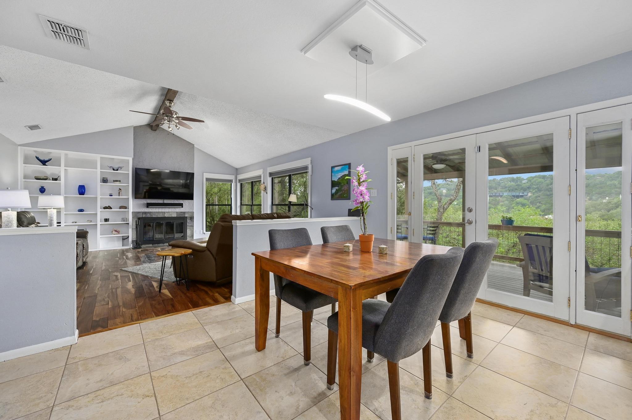 2009 S Oak Canyon RD