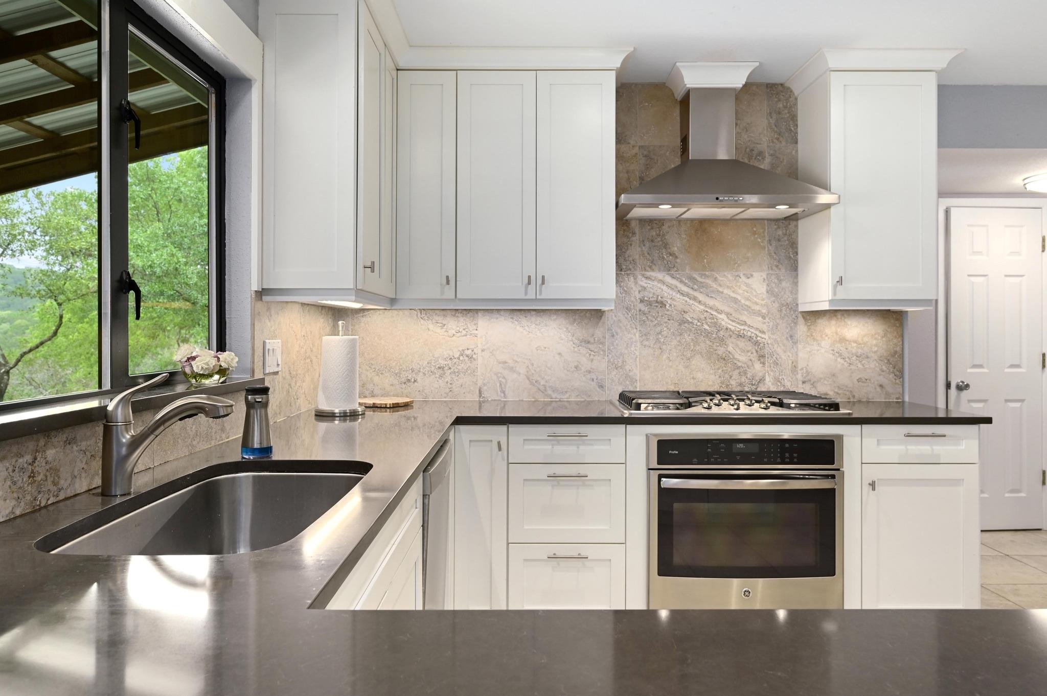 2009 S Oak Canyon RD