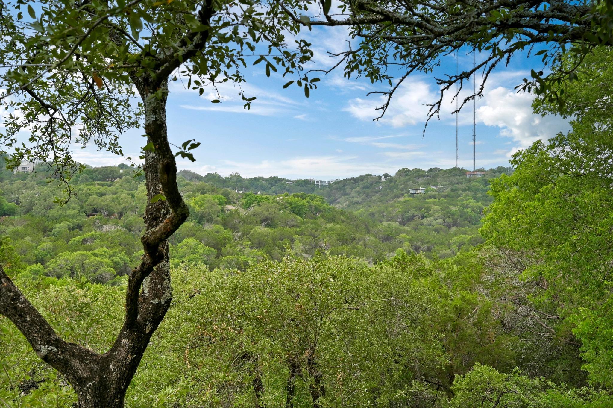 2009 S Oak Canyon RD