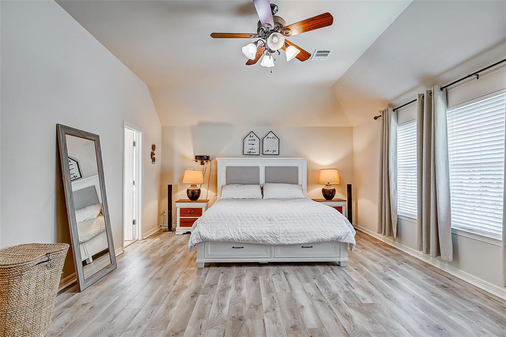 2213 Heritage Well LN