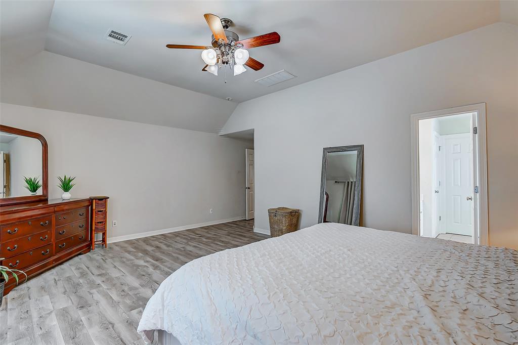 2213 Heritage Well LN