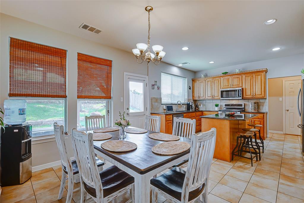 2213 Heritage Well LN